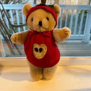 Apple Outfit Tender Heart Treasures on 11.5" Bear